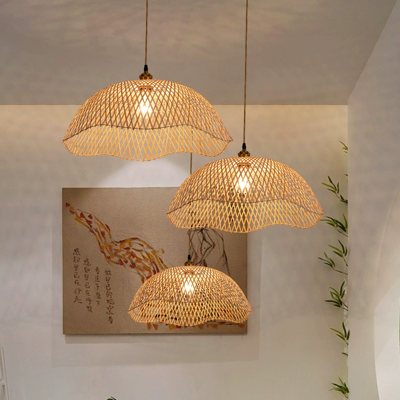 Chenkui Scallop Woven Bamboo Pendant Light
