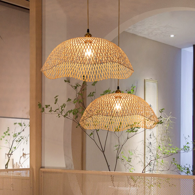 Chenkui Scallop Woven Bamboo Pendant Light