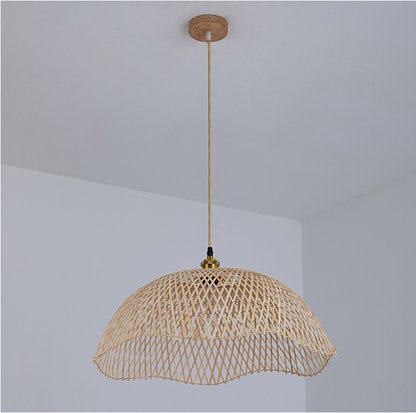 Chenkui Scallop Woven Bamboo Pendant Light